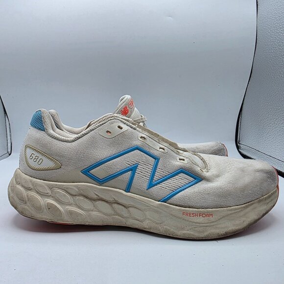 New Balance Fresh Foam 680v8 Womens Size 9.5 Shoes White Blue Lightweight - Picture 12 of 13